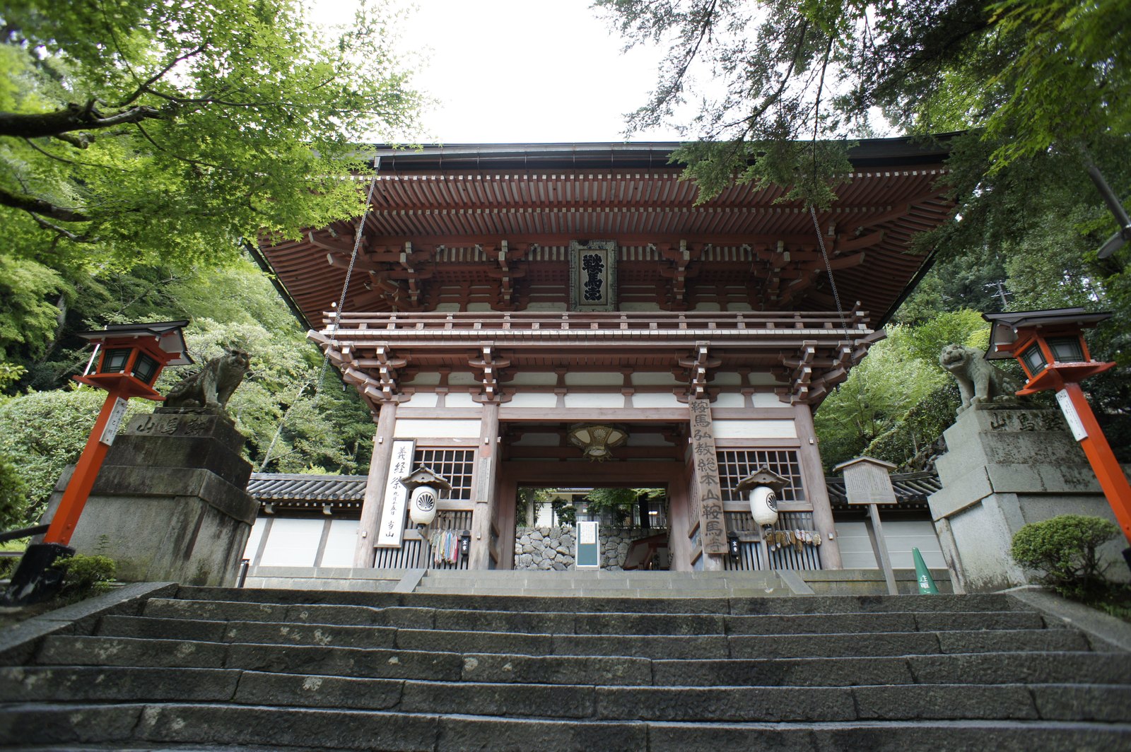 Tempeltor des Kurama-dera