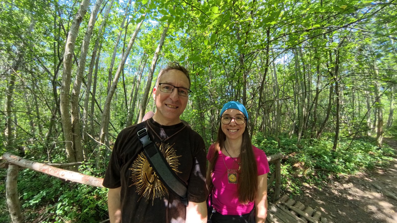 Mark Hosak und Eileen Wiesmann · im Wald · Liebe als gelebte Praxis